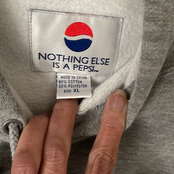 Gray Pullover Hooded Sweatshirt (Pepsi) - Picture 4 of 7